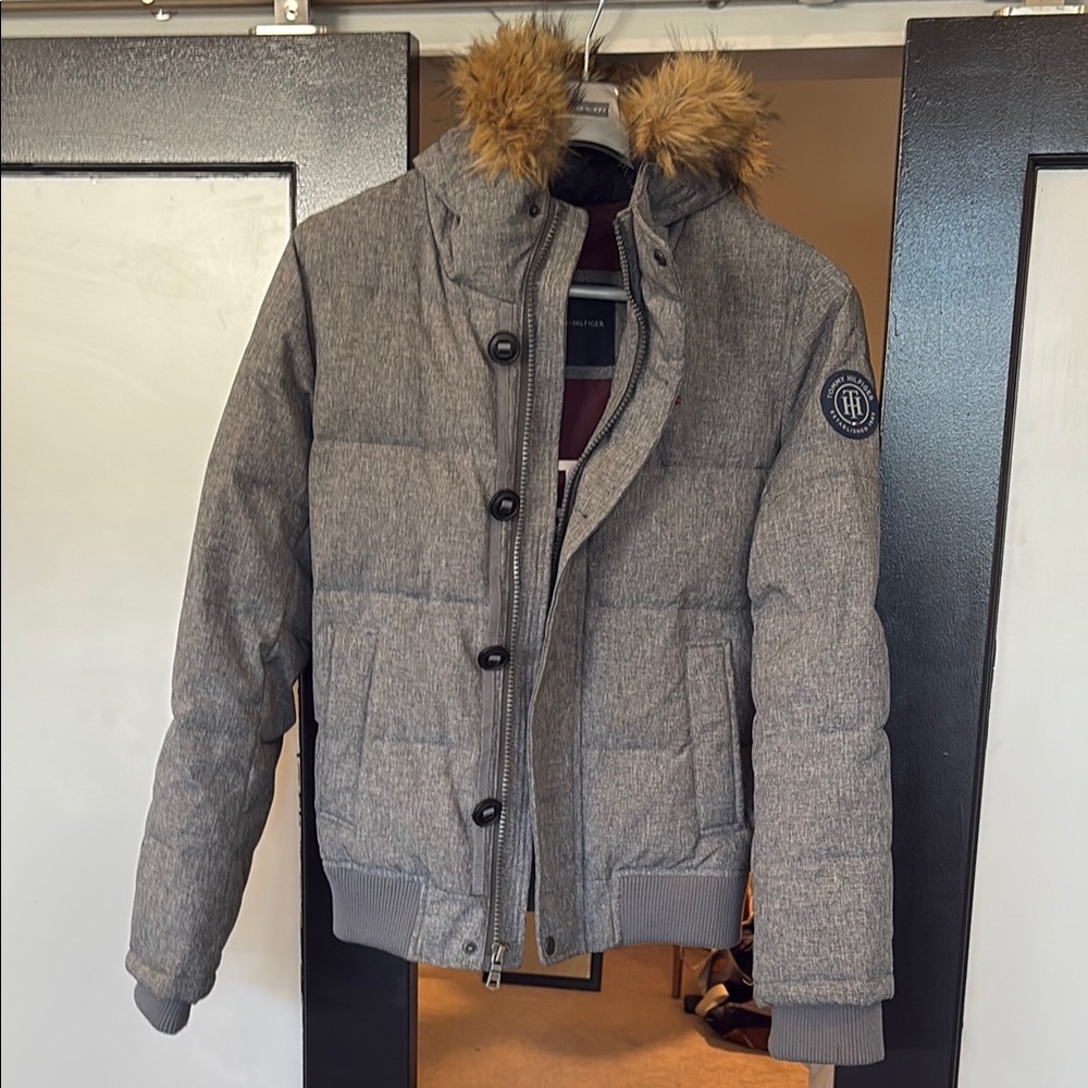 Tommy Hilfiger Gray Puffer Jacket with Faux Fur Hood